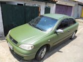 Carro verde Militar Fosco